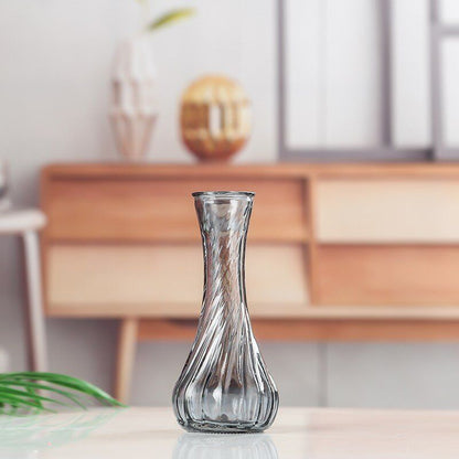 Mundgeblasene Glas-Bouquetvase mit geriffeltem Hals und beschwertem Fuß