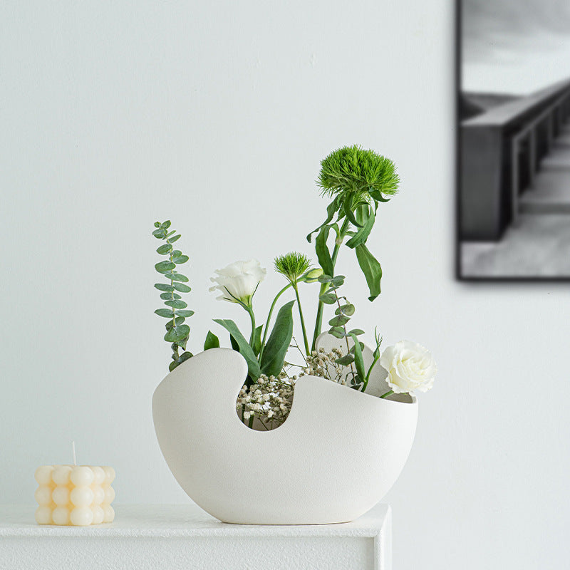 Elegante und moderne Keramikvase