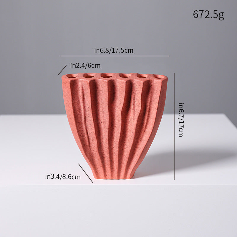 Dekorative strukturierte Keramikvase
