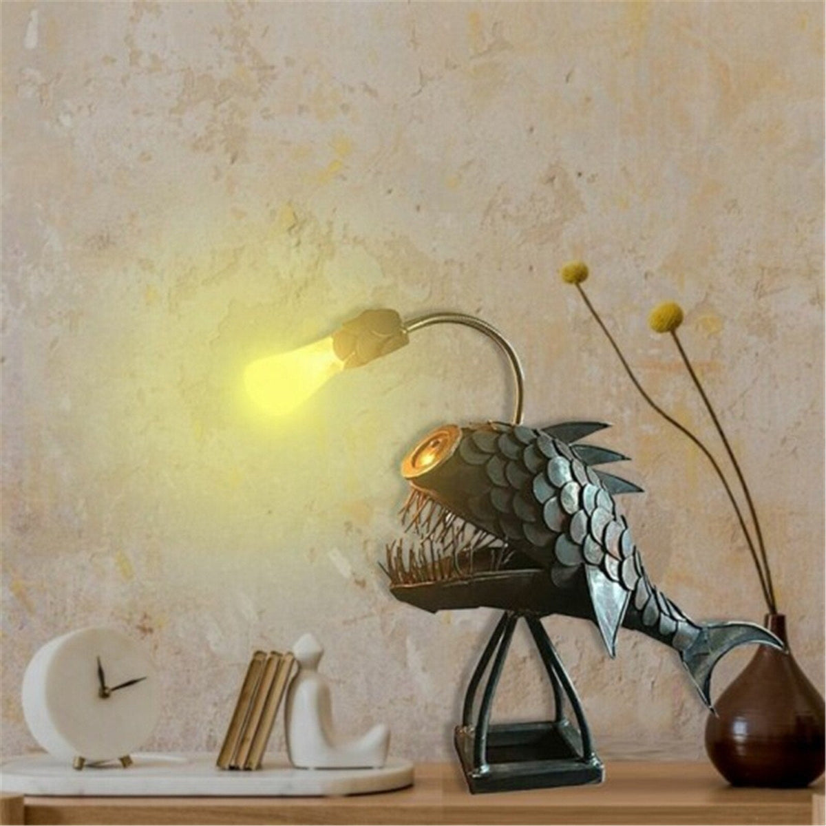 Retro-Tischlampe Anglerfisch Licht mit flexiblem Lampenkopf Künstlerische Tischlampen für Zuhause Bar Café Home Art Dekorative Ornamente