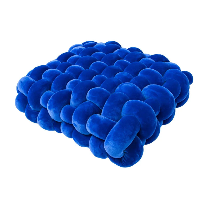 Chunky Woven Knot Cushion | Heim Zeile