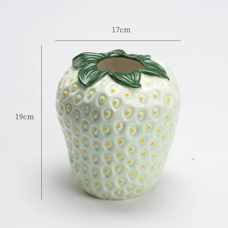 Hässliche Erdbeer-Vase