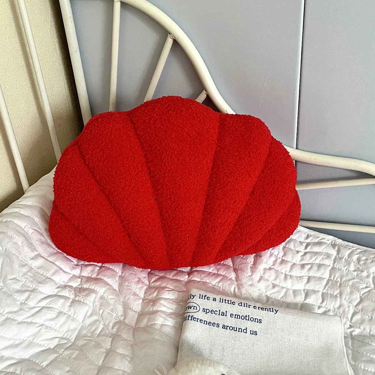 Pastell Schalenkissen – Flauschiges Bouclé-Plüschkissen | Heim Zeile