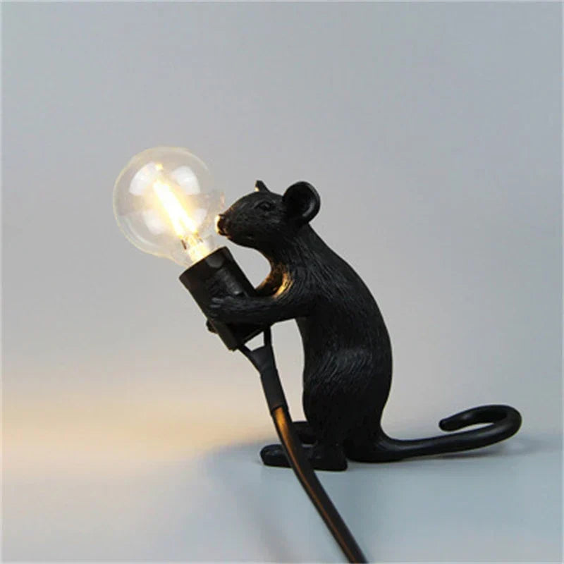 Moderne LED Tier Tischlampen: Harzratte, Katze und Eichhörnchen Nachtlichter