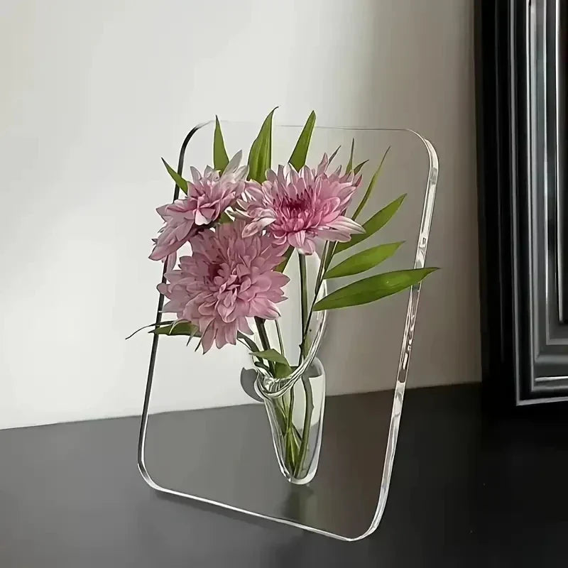 Crystal Flow Eingebaute Röhrenvase