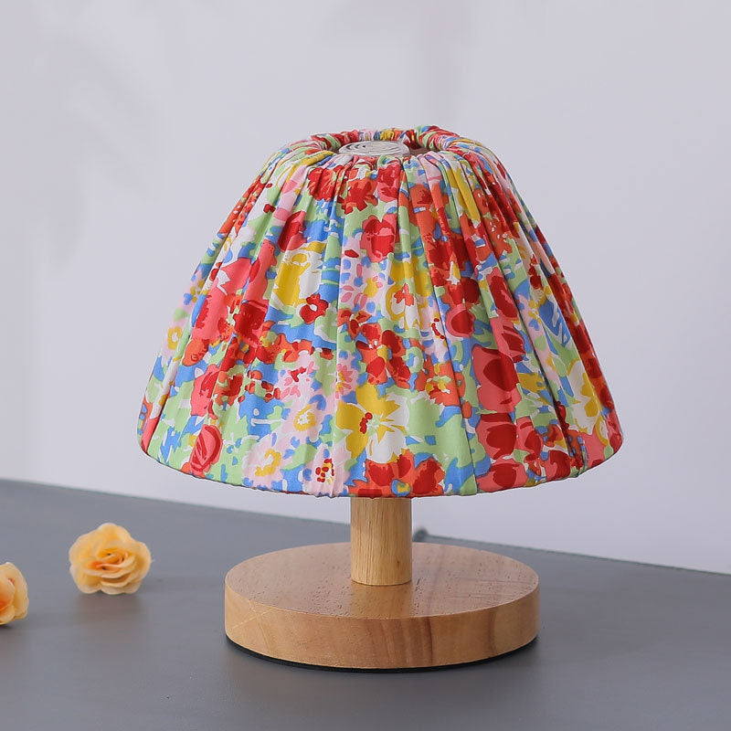 Moderne minimalistische kreative Eisen blumenförmige 1-Lampe Tischlampe