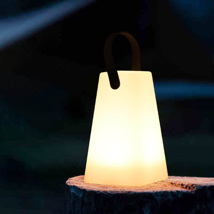 Moderne Einfachheit Kunststoff rund quadratisch Hand-LED-Tischlampe für den Außenbereich