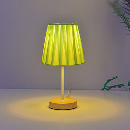 Nordic Vintage Stoff Cone Massivholz LED Tischlampe