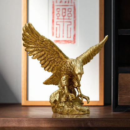 Resin Golden Eagle Statue Kunst Tier Modell Sammlung Ornament Home Office Schreibtisch Feng Shui Dekor Figuren einfach