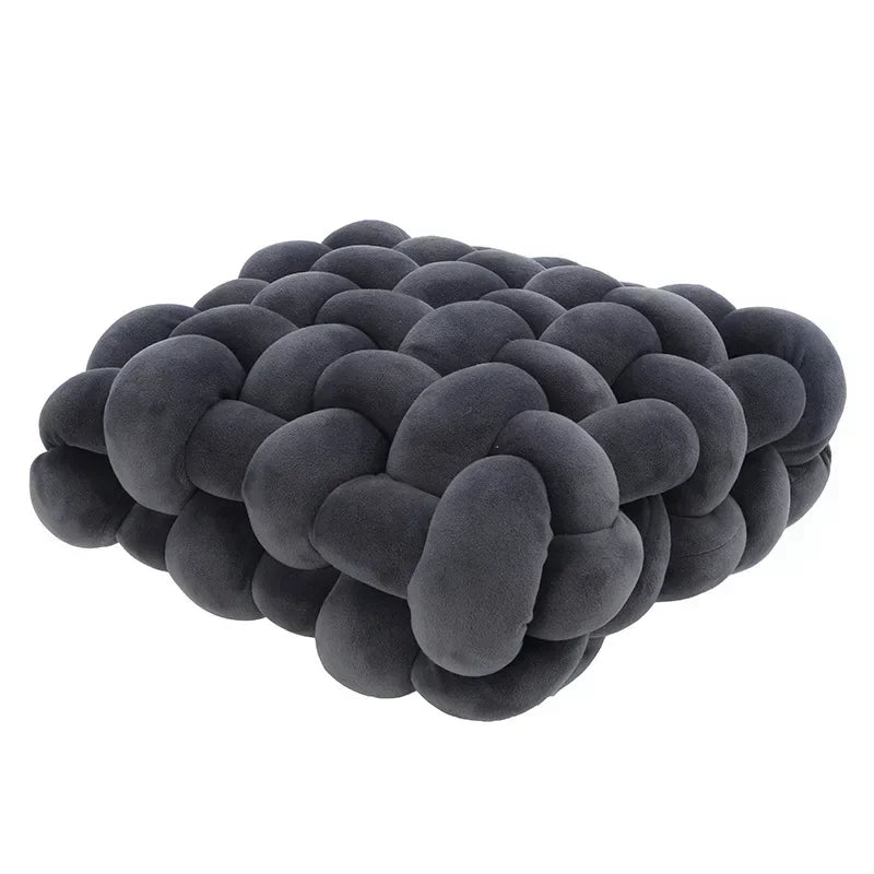 Chunky Woven Knot Cushion | Heim Zeile