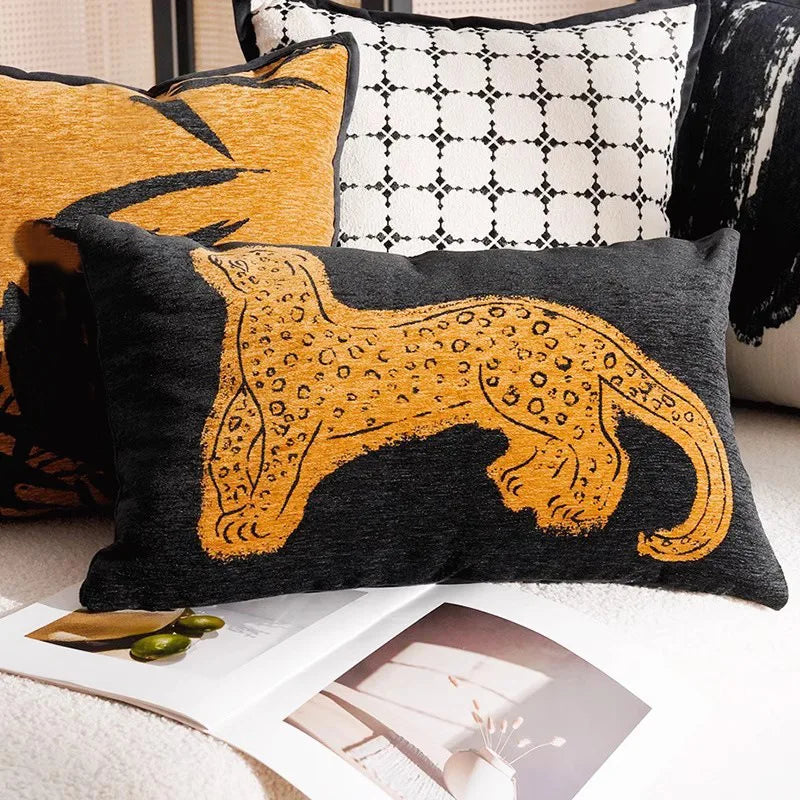 Luxus gesticktes Dekokissen mit Pferdedruck für Sofa und Wohnzimmer