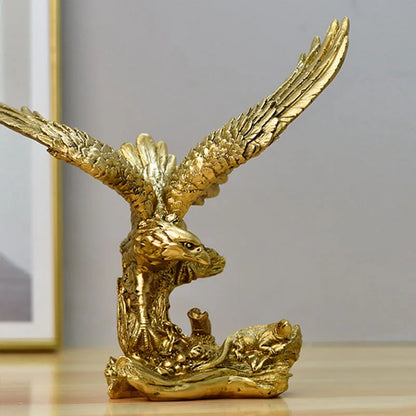 Resin Golden Eagle Statue Kunst Tier Modell Sammlung Ornament Home Office Schreibtisch Feng Shui Dekor Figuren einfach