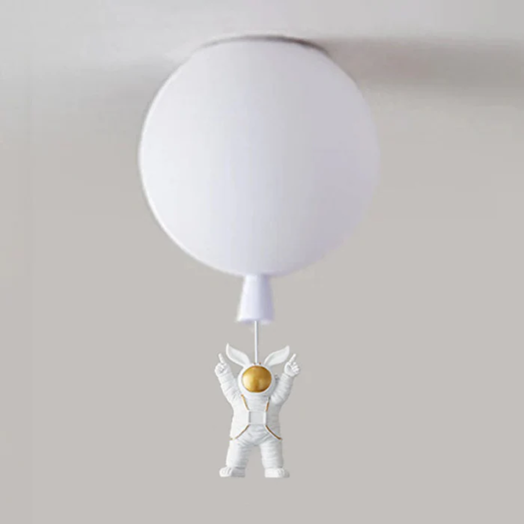 Trendige Moon/Astronaut Kinderzimmer LED-Deckenlampe - CosmoGlow