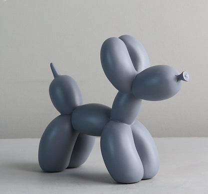 Schwarz-weißer Ballonhund