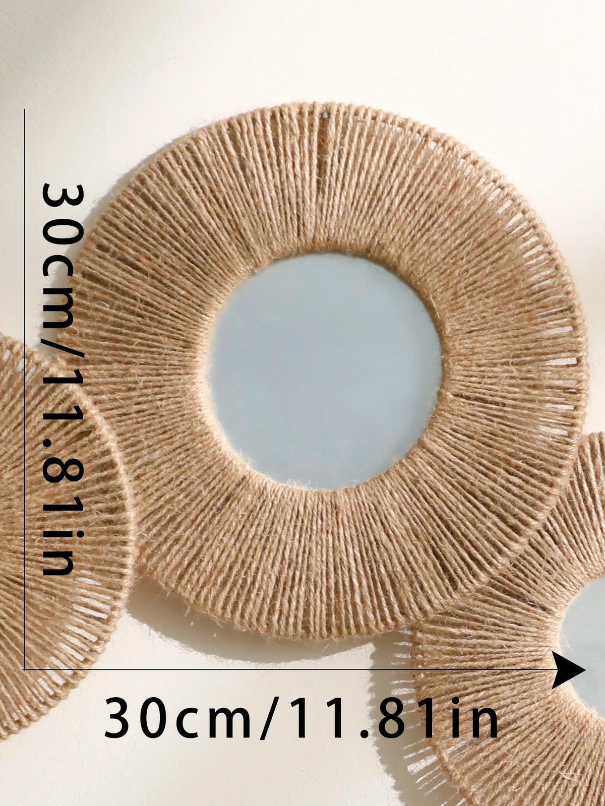 Heim Zeile | Rundes dekoratives Wandspiegel im Boho-Stil mit gewebtem Hanfseil