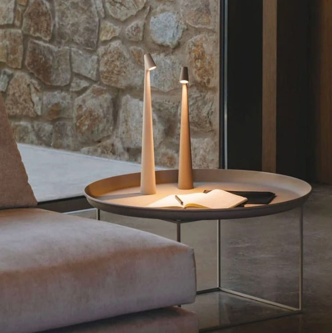 Nordic Minimalist Design Stimmungslicht | Kabellos | LED | Leselampe | Tischlampe