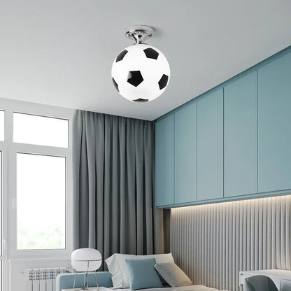 Verspielt Fußball Deckenleuchte - GoalBright