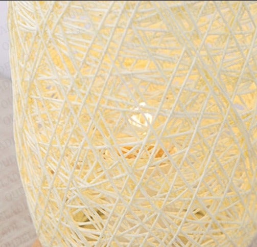 Rattan-Holz-Tischlampe