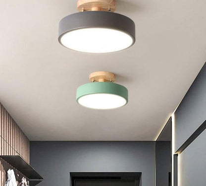 Bunte nordische LED-Deckenleuchte
