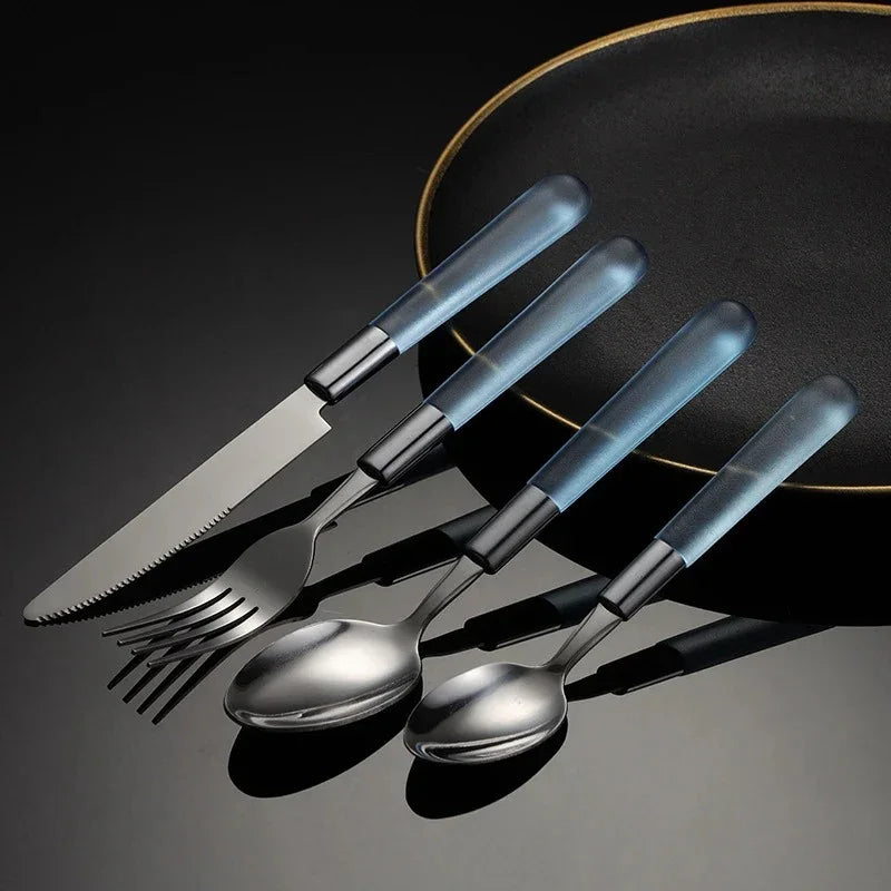 Solene Cutlery Set - Image 5